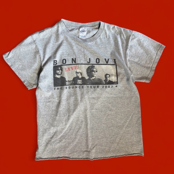 Vintage Bon Jovi 'The Bounce Tour 2003' Live Graphic T-Shirt  distressed size m - Picture 1 of 5